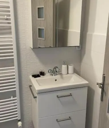 מוסט Dum Nad Jezerem - Apartman Ii. מראה חיצוני תמונה