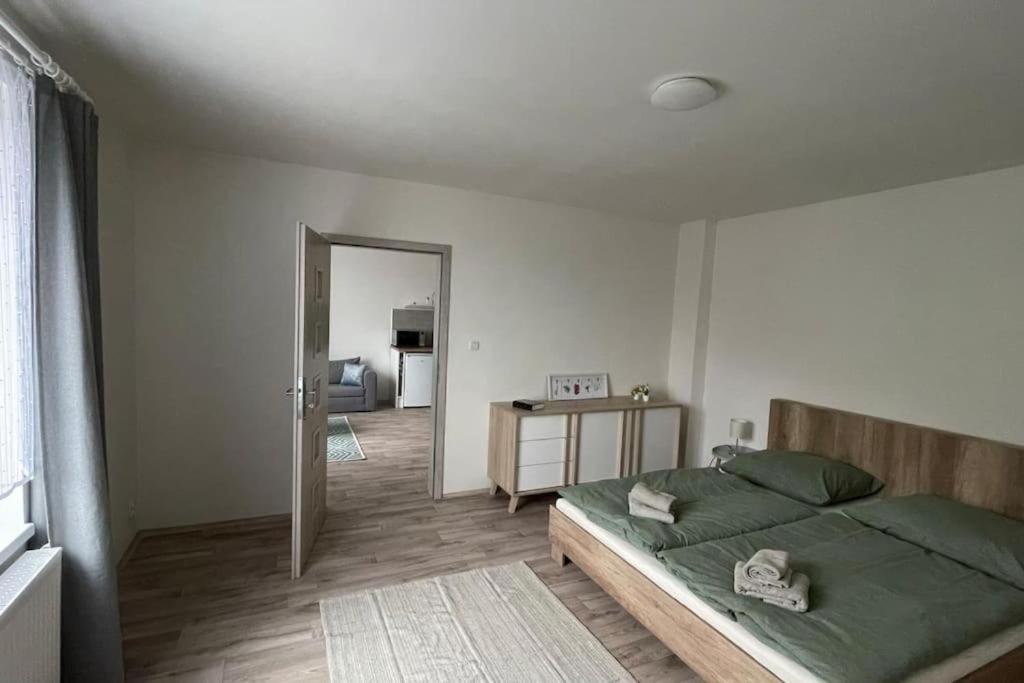 Dum Nad Jezerem - Ii. Apartment *
